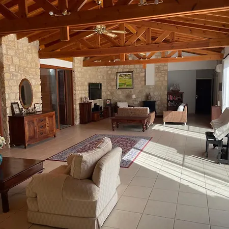 Beautiful - Luxury Where You Can Party * Armu