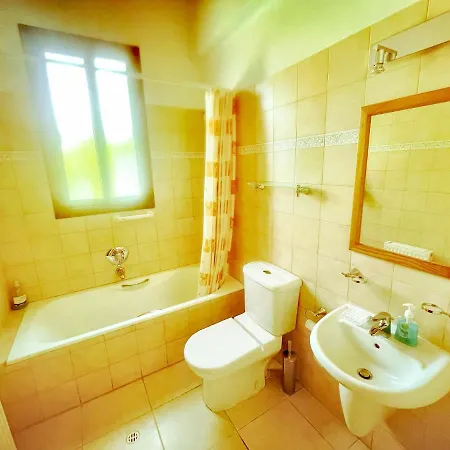 Beautiful - Luxury Where You Can Party Armu