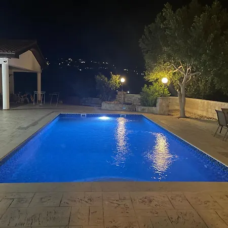 Beautiful - Luxury Where You Can Party فيلة *